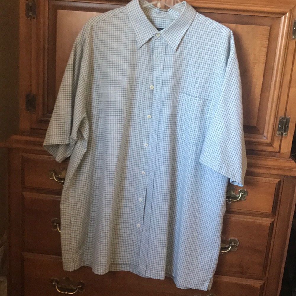 Bugatchi Men’s Short Sleeve Shirt